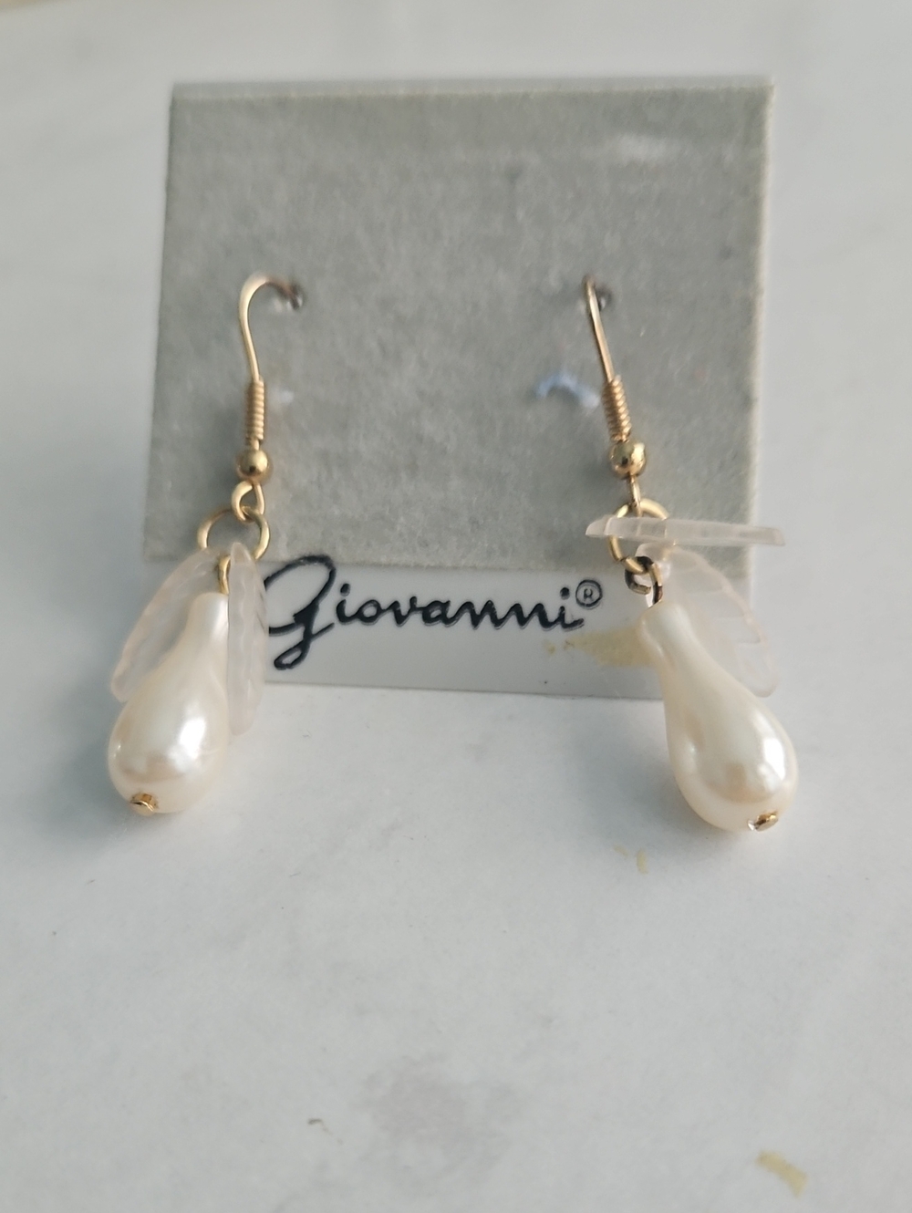 Vintage Giovanni Dangle Earrings pearlescent teardrop and foliage